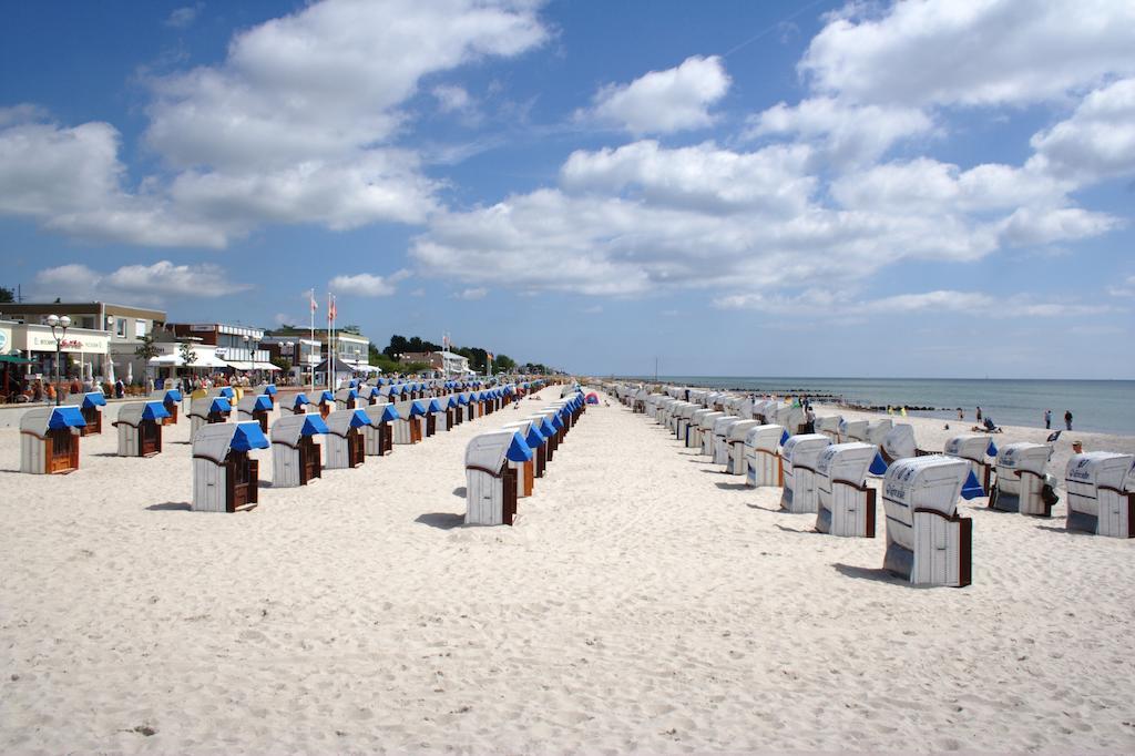 Hotel Zur Schoenen Aussicht Грёмиц Экстерьер фото